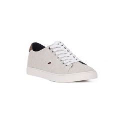 Buty Tommy Hilfiger 100 TEXTILE. Białe trampki męskie TOMMY HILFIGER, bez wzorów, bez zapięcia. Za 260,93 zł.