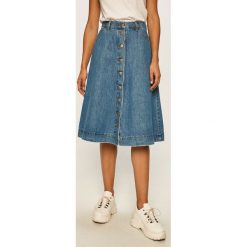Levi's - Spódnica jeansowa. Niebieskie spódniczki damskie Levi's®, na co dzień, s, bez wzorów, z bawełny, casualowe, midi, rozkloszowane. Za 279,90 zł.