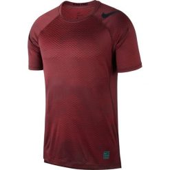 Koszulka Nike Pro HyperCool Short-Sleeve Training Top M Bordowa. Czerwone koszulki męskie Nike, m, bez wzorów, z tkaniny, bez kołnierzyka, z krótkim rękawem, krótkie, do biegania, dri-fit (nike). Za 49,99 zł.