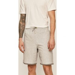 Lacoste - Szorty. Spodenki sportowe męskie Lacoste, xxl, bez wzorów, z dzianiny, sportowe. W wyprzedaży za 169,90 zł.