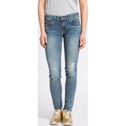 Hilfiger Denim - Jeansy. Niebieskie rurki damskie Hilfiger Denim, z obniżonym stanem. W wyprzedaży za 299,90 zł.