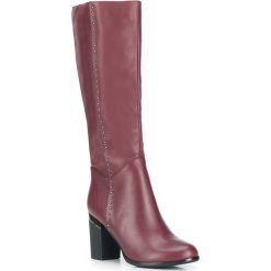 Buty damskie 87-D-950-2. Czerwone bez kategorii marki Wittchen, z syntetyku, przed kolano, na wysokim obcasie, na słupku. Za 419,00 zł.