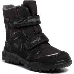 Śniegowce SUPERFIT - GORE-TEX 8-09080-06 M Schwarz/Grau. Czarne śniegowce chłopięce Superfit, bez zapięcia, gore-tex. W wyprzedaży za 229,00 zł.