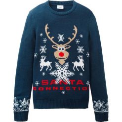 Sweter dzianinowy z bożonarodzeniowym motywem bonprix ciemnoniebieski. Niebieskie swetry chłopięce bonprix, z aplikacjami, z dzianiny, bez kołnierzyka. Za 64,99 zł.