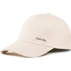 Czapka z daszkiem CALVIN KLEIN - Metal Letter Bb Cap K60K606828 VHB. Brązowe czapki damskie Calvin Klein, bez wzorów, z bawełny. Za 159,00 zł.