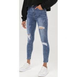 Niebieskie Jeansy Skinny Anikaia. Niebieskie jeansy damskie Born2be. Za 109,99 zł.