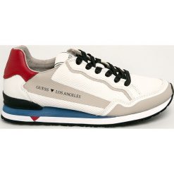 Guess Jeans - Buty. Szare sneakersy męskie Guess Jeans, z okrągłym noskiem, bez zapięcia. W wyprzedaży za 299,90 zł.
