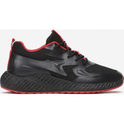 Czarno-Czerwone Buty Sportowe Last Power. Czarne buty sportowe męskie Born2be, bez zapięcia. W wyprzedaży za 89,99 zł.