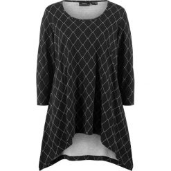 Shirt z dłuższymi bokami bonprix czarny z nadrukiem. Czarne koszulki damskie bonprix, z nadrukiem, bez kołnierzyka. Za 27,99 zł.