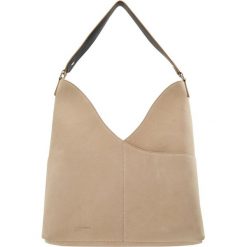 Jil Sander Navy BIG SUEDE Torba na zakupy natural. Brązowe torby na zakupy damskie marki Jil Sander Navy. Za 2399,00 zł.