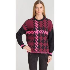 SWETER ICE PLAY. Czarne swetry damskie Ice Play, xs, bez wzorów, z kaszmiru, bez rękawów, bez kaptura. Za 479,50 zł.