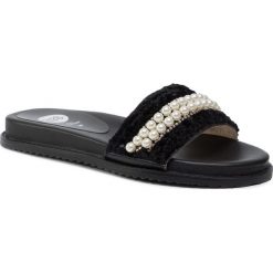 Klapki GIOSEPPO - Talla 45389 Black. Czarne klapki damskie Gioseppo, bez wzorów, ze skóry, bez obcasa. W wyprzedaży za 169,00 zł.