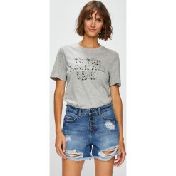 Only - Top. Szare topy damskie ONLY, l, z nadrukiem, z bawełny, z okrągłym kołnierzem. W wyprzedaży za 34,90 zł.