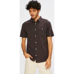 Quiksilver - Koszula. Szare koszule męskie Quiksilver, m, bez wzorów, z bawełny, klasyczne, z klasycznym kołnierzykiem, z krótkim rękawem. W wyprzedaży za 119,90 zł.