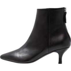 Botki damskie: Toral Botki black