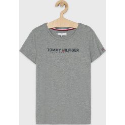 Tommy Hilfiger - Top dziecięcy 128-176 cm. Szare bluzki dziewczęce TOMMY HILFIGER, z nadrukiem, z bawełny, z okrągłym kołnierzem, z krótkim rękawem, krótkie, bez kaptura. W wyprzedaży za 89,90 zł.