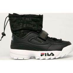 Fila - Śniegowce Disruptor Neve Mid Wmn. Czarne śniegowce damskie Fila, ze skóry ekologicznej, bez zapięcia. W wyprzedaży za 399,90 zł.