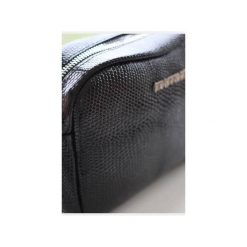 Skórzana Fabioletka black snake. Czarne torebki klasyczne damskie Fabiola, w paski, ze skóry, eleganckie, na ramię, bez dodatków. Za 119,00 zł.