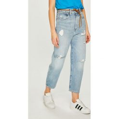 Levi's Made & Crafted - Jeansy Barrel. Niebieskie jeansy damskie Levi's® Made & Crafted, s, z obniżonym stanem. W wyprzedaży za 319,90 zł.