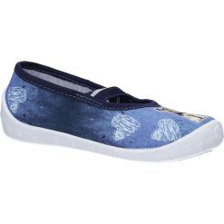 Niebieskie kapcie z gumką raweks sylwia s36. Niebieskie kapcie chłopięce RAWEKS. Za 32,99 zł.