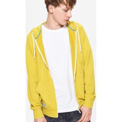 Bluzy męskie: Gładka bluza z kapturem - Żółty