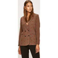 Scotch & Soda - Żakiet. Pomarańczowe kamizelki damskie Scotch & Soda, s, bez wzorów, z elastanu. W wyprzedaży za 449,90 zł.