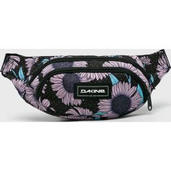 Dakine - Nerka. Brązowe nerki damskie Dakine, w paski, z poliesteru, bez dodatków. W wyprzedaży za 69,90 zł.