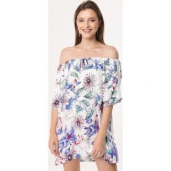 Biała Bluzka Very Rich. Białe bluzki damskie Born2be, xl, bez wzorów, bez kołnierzyka, z krótkim rękawem. Za 54,99 zł.