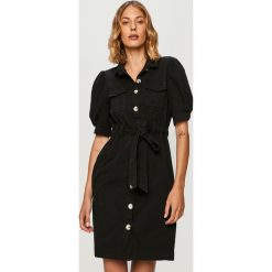 Answear - Sukienka jeansowa Answear Lab. Czarne sukienki damskie ANSWEAR, na co dzień, s, w paski, z bawełny, casualowe, bez kołnierzyka, z krótkim rękawem, krótkie, mini, proste. Za 199,90 zł.