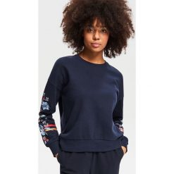 Bluza z nadrukiem - Granatowy. Niebieskie bluzy chłopięce marki Reserved, s, z nadrukiem. Za 69,99 zł.