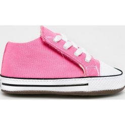 Converse - Tenisówki dziecięce. Różowe trampki dziewczęce Converse, bez wzorów, z materiału, bez zapięcia. Za 139,90 zł.