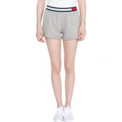 Tommy Hilfiger Szorty Szary. Szare szorty damskie TOMMY HILFIGER, s, bez wzorów, z bawełny. Za 206,95 zł.