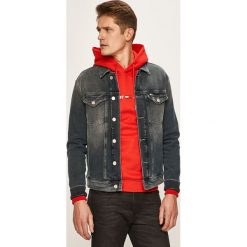 Tommy Jeans - Kurtka jeansowa. Niebieskie płaszcze męskie Tommy Jeans, s, bez wzorów, z elastanu, krótkie, bez kaptura. Za 539,90 zł.