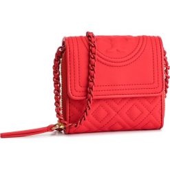 Torebka TORY BURCH - Fleming Matte Mini Chain Wallet 54300 Brilliant Red 612. Czerwone torebki klasyczne damskie Tory Burch, bez wzorów, ze skóry ekologicznej, eleganckie, bez dodatków. W wyprzedaży za 569,00 zł.