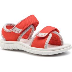 Sandały CLARKS - Surfing Tide T 261408537 Orange Syn. Pomarańczowe sandały dziewczęce Clarks, z tworzywa sztucznego, bez zapięcia. W wyprzedaży za 109,00 zł.
