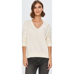 Tommy Jeans - Sweter. Niebieskie swetry damskie Tommy Jeans, s, bez wzorów, z bawełny, z długim rękawem, długie, bez kaptura. Za 359,90 zł.