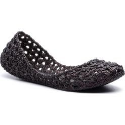 Baleriny MELISSA - Campana Crochet Ad 32246 Black 19936. Czarne baleriny damskie Melissa, bez wzorów, z tworzywa sztucznego, klasyczne, bez obcasa, na płaskiej podeszwie. Za 369,00 zł.