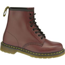 Dr. Martens 10072600. Czerwone buty sportowe męskie marki Dr. Martens, ze skóry. W wyprzedaży za 549,99 zł.