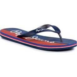 Japonki PEPE JEANS - Hawi Watercolor PMS70087 Marine 585. Niebieskie klapki męskie Pepe Jeans, bez wzorów, z jeansu. W wyprzedaży za 79,00 zł.