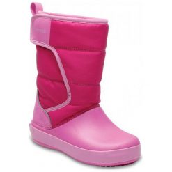 Crocs Śniegowce Lodgepoint Snow Boot Kids Candy Pink/Party Pink 24,5. Różowe buty dziewczęce zimowe Crocs, bez zapięcia. W wyprzedaży za 165,00 zł.