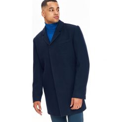 KLASYCZNY PŁASZCZ MĘSKI Z WEŁNIANEJ TKANINY. Niebieskie płaszcze na zamek męskie Top Secret, na jesień, m, z tkaniny, eleganckie. Za 299,99 zł.