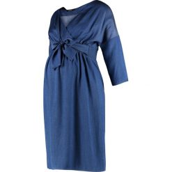 9Fashion BERRY Sukienka jeansowa indigo. Niebieskie sukienki damskie marki 9Fashion, l, bez wzorów, z wiskozy, bez kołnierzyka, bez rękawów. Za 359,00 zł.