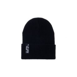 CZAPKA BEANIE BLACK. Czarne czapki damskie marki Harp Team, z dzianiny. Za 59,00 zł.