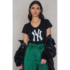 T-shirty damskie: 47 Brand T-shirt New York Splitter Scoop – Black