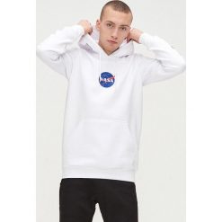 Bluza Nasa - Biały. Białe bluzy męskie Cropp, xl, bez wzorów, bez kołnierzyka, bez rękawów, bez kaptura. W wyprzedaży za 107,99 zł.