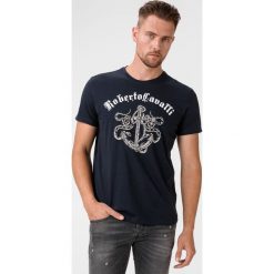 Roberto Cavalli Koszulka Niebieski. Niebieskie podkoszulki męskie Roberto Cavalli, s, z nadrukiem, z bawełny, z krótkim rękawem. Za 676,95 zł.