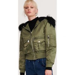 Kurtka z kieszeniami - Khaki. Brązowe kurtki damskie Reserved, s, bez wzorów, bez kaptura. W wyprzedaży za 119,99 zł.