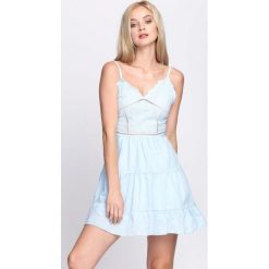 Jasnoniebieska Sukienka Crown. Niebieskie sukienki letnie marki Born2be, s. Za 74,99 zł.