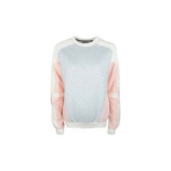 Bluzy Calvin Klein Jeans J20J205663. Szare bluzy damskie Calvin Klein Jeans, bez wzorów, z jeansu, bez rękawów, bez kaptura. Za 299,00 zł.