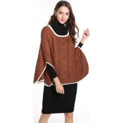 Sweter w kolorze jasnobrązowym. Pomarańczowe swetry damskie Swetry na chłodne dni, bez wzorów, ze splotem, bez rękawów, bez kaptura. W wyprzedaży za 114,95 zł.